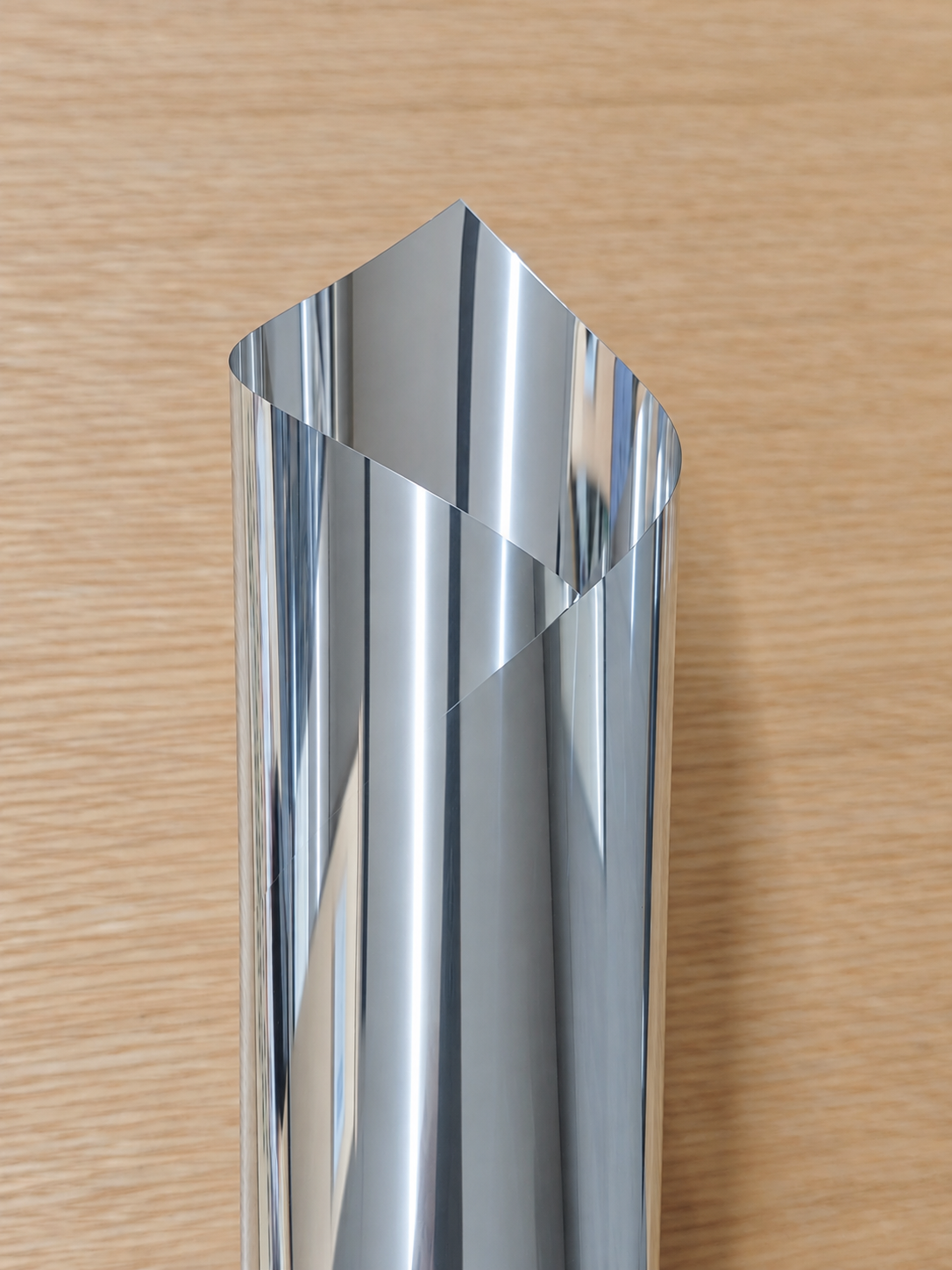 LC05 – Dual-Sided Silver Reflective Solar Control Window Film