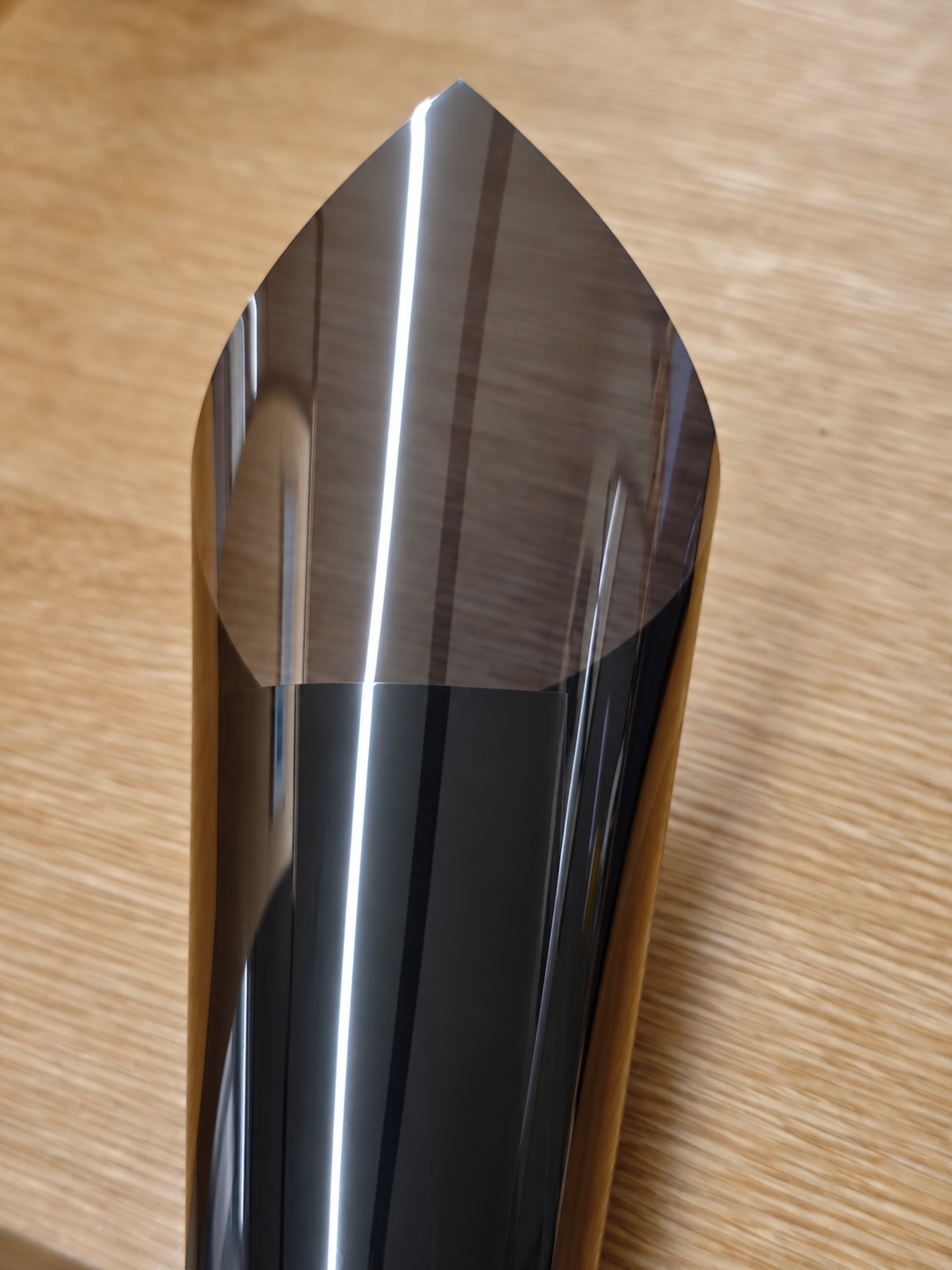 LC08 – Grey Silver Reflective Solar Control Window Film